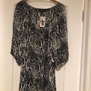 Karen Kane snake print top